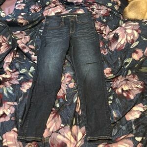 Barely worn AE Curvy Hi Rise Jegging